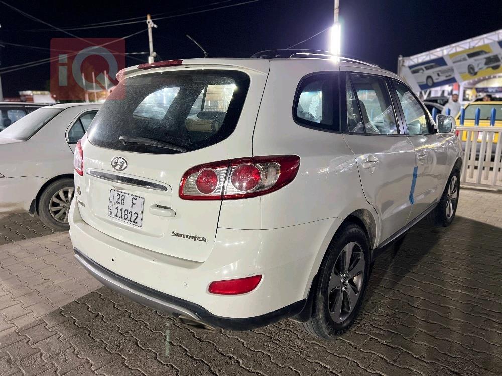 هيونداي سانتافي